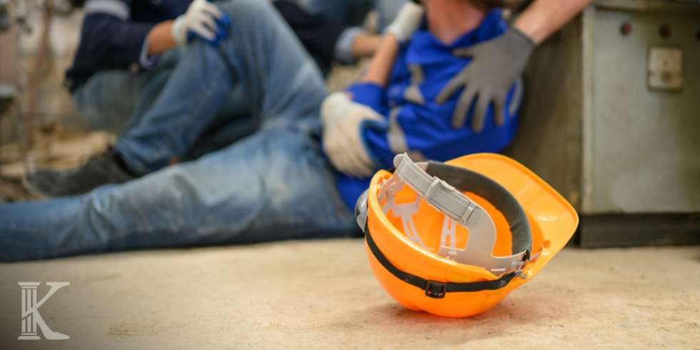 Wypadek w pracy, magazyn, poszkodowany