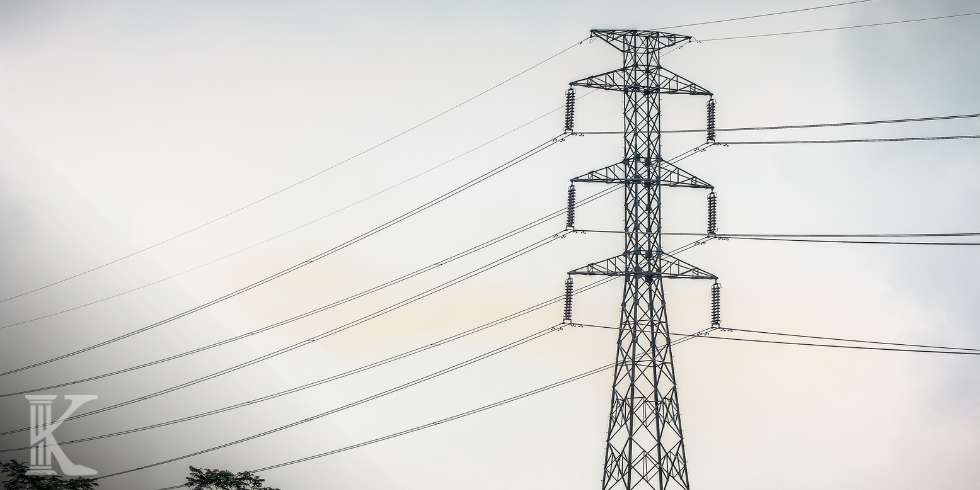 słup energetyczny na działce
