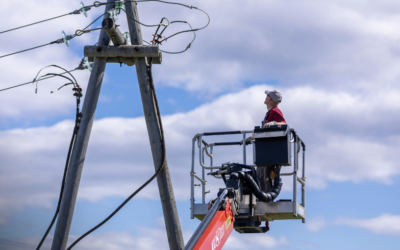 Przebudowa linii energetycznej – jakie prawa przysługują właścicielowi gruntu?